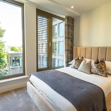 301 @ Ryedale House דירה