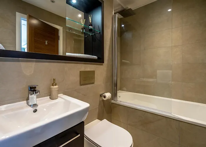 301 @ Ryedale House Apartament